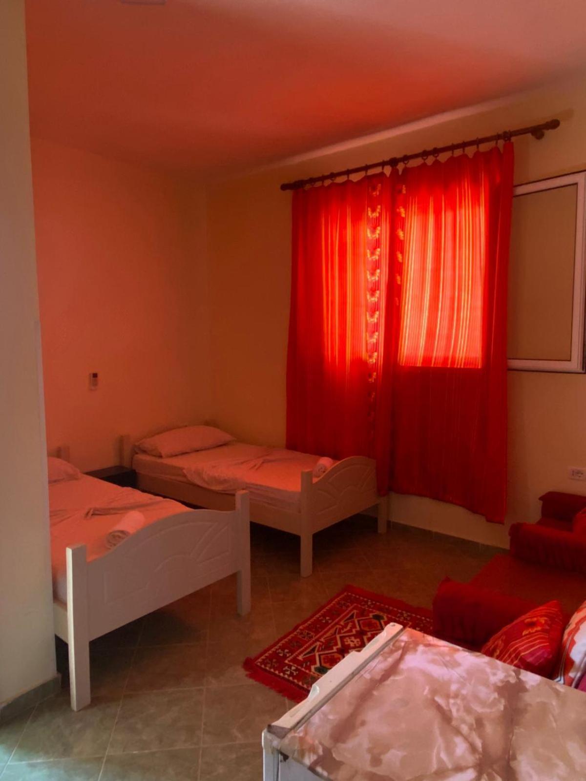 Vila Zaho Dhërmi Exterior foto
